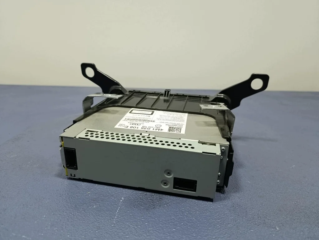 Audi A8 D5 4N 17- Changeur DVD 4M1035108E image 5