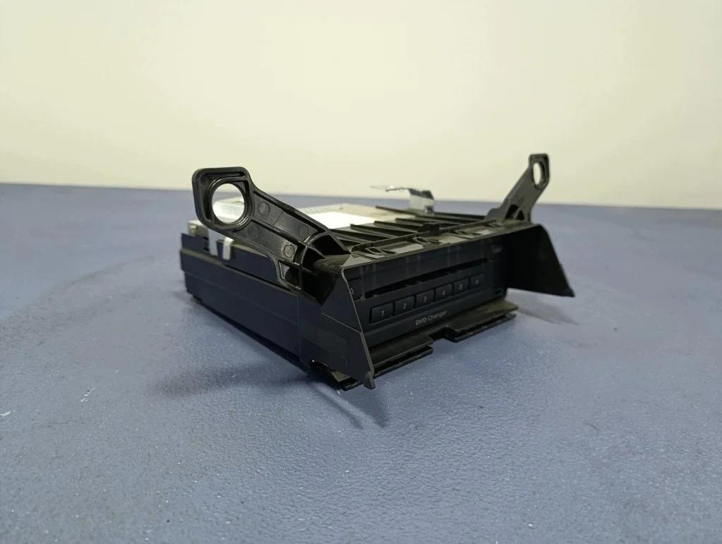 Audi A8 D5 4N 17- Changeur DVD 4M1035108E image 7