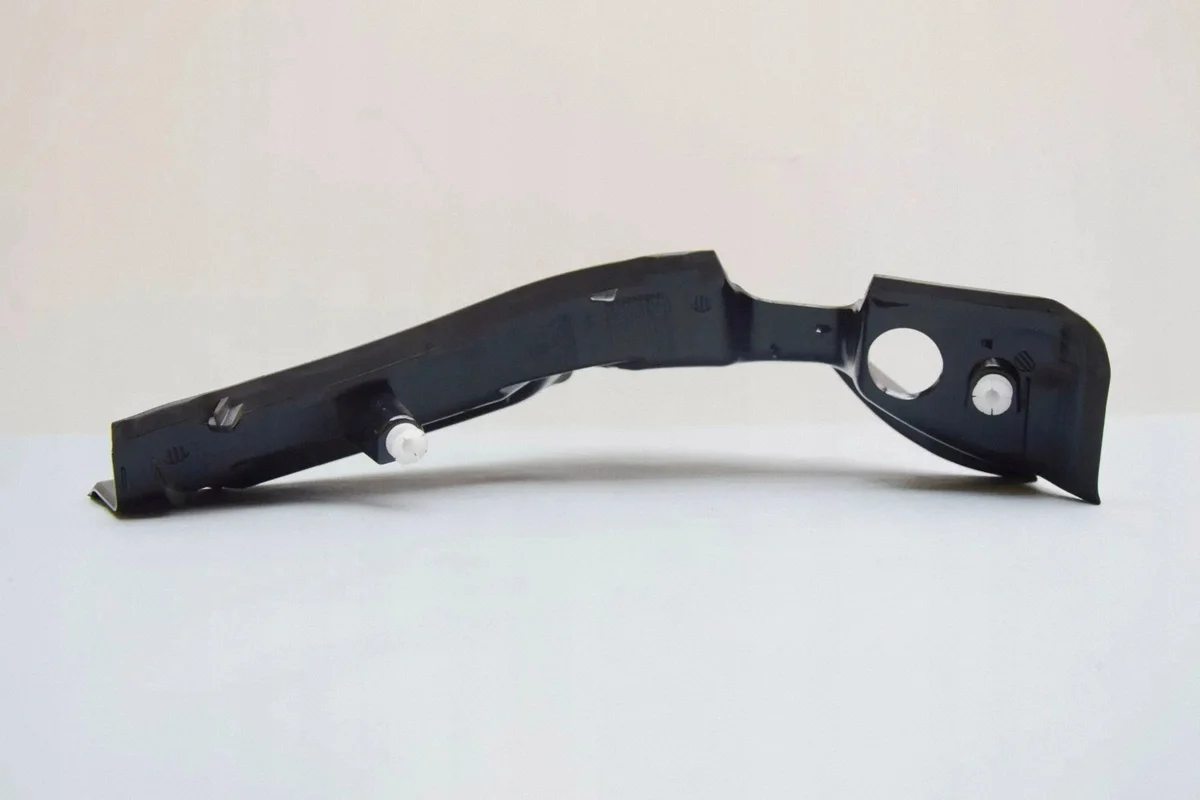 Moldura Farol Traseiro BMW X5 G05 Esquerda image 3
