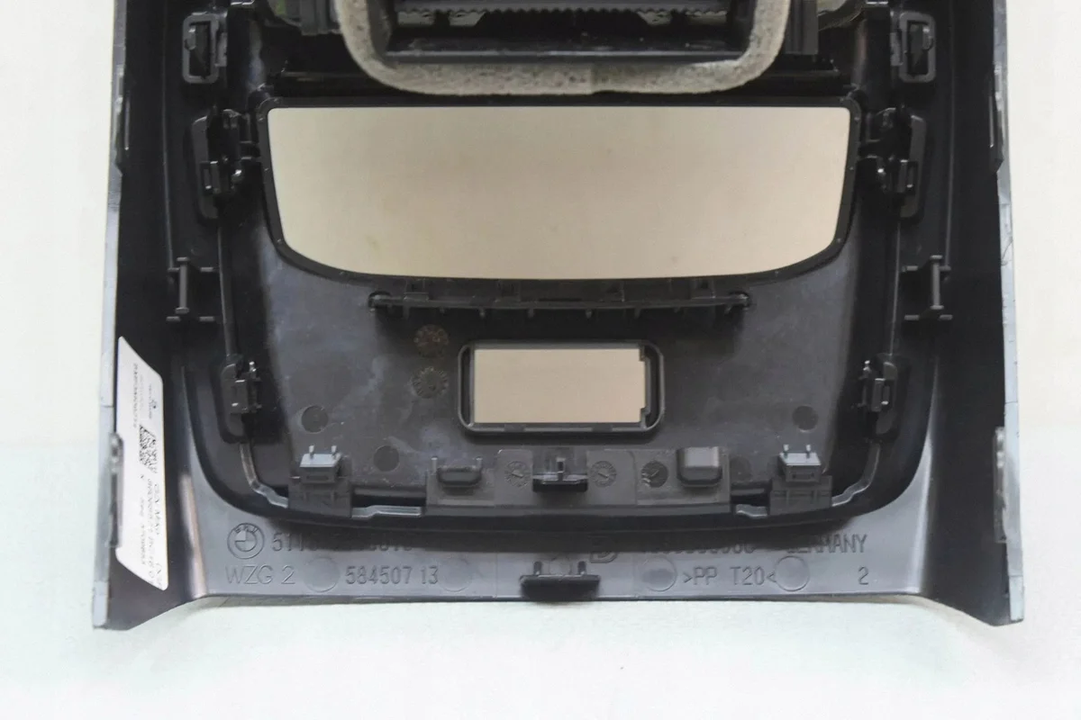 Console centrale BMW 4 G22 G23 G24 G26 5A05665 image 9