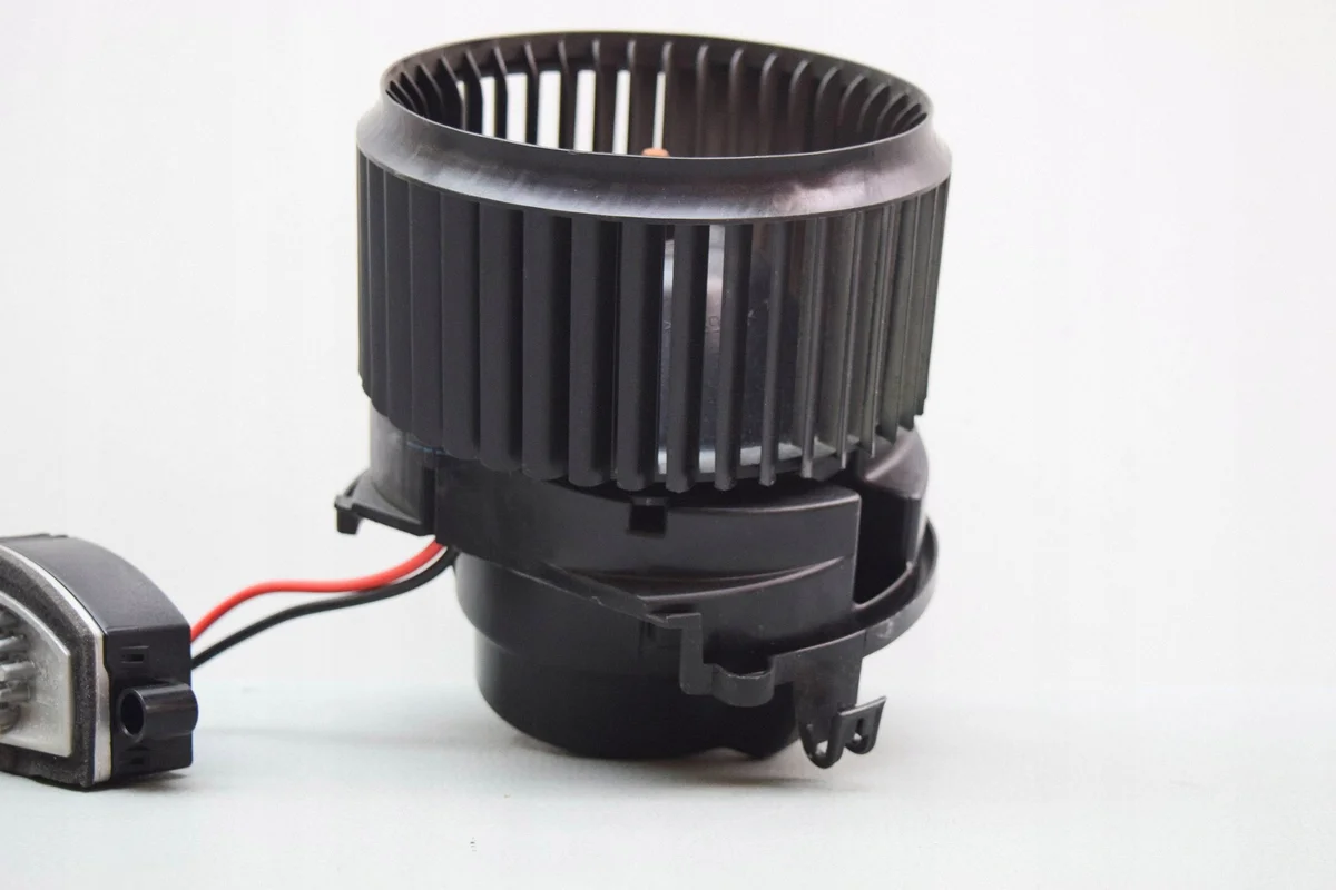 Weerstand blower BMW 2 F46 CZ1163602037 image 3