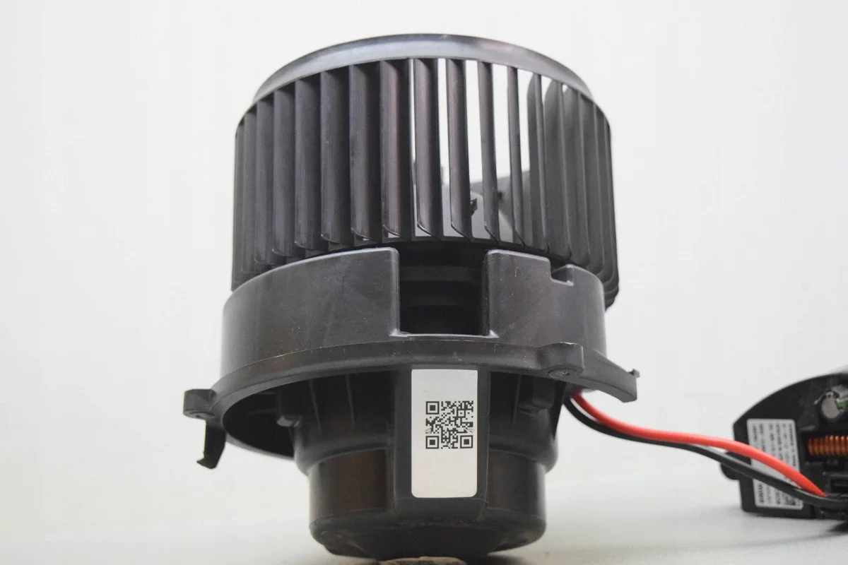 Weerstand blower BMW 2 F46 CZ1163602037 image 5