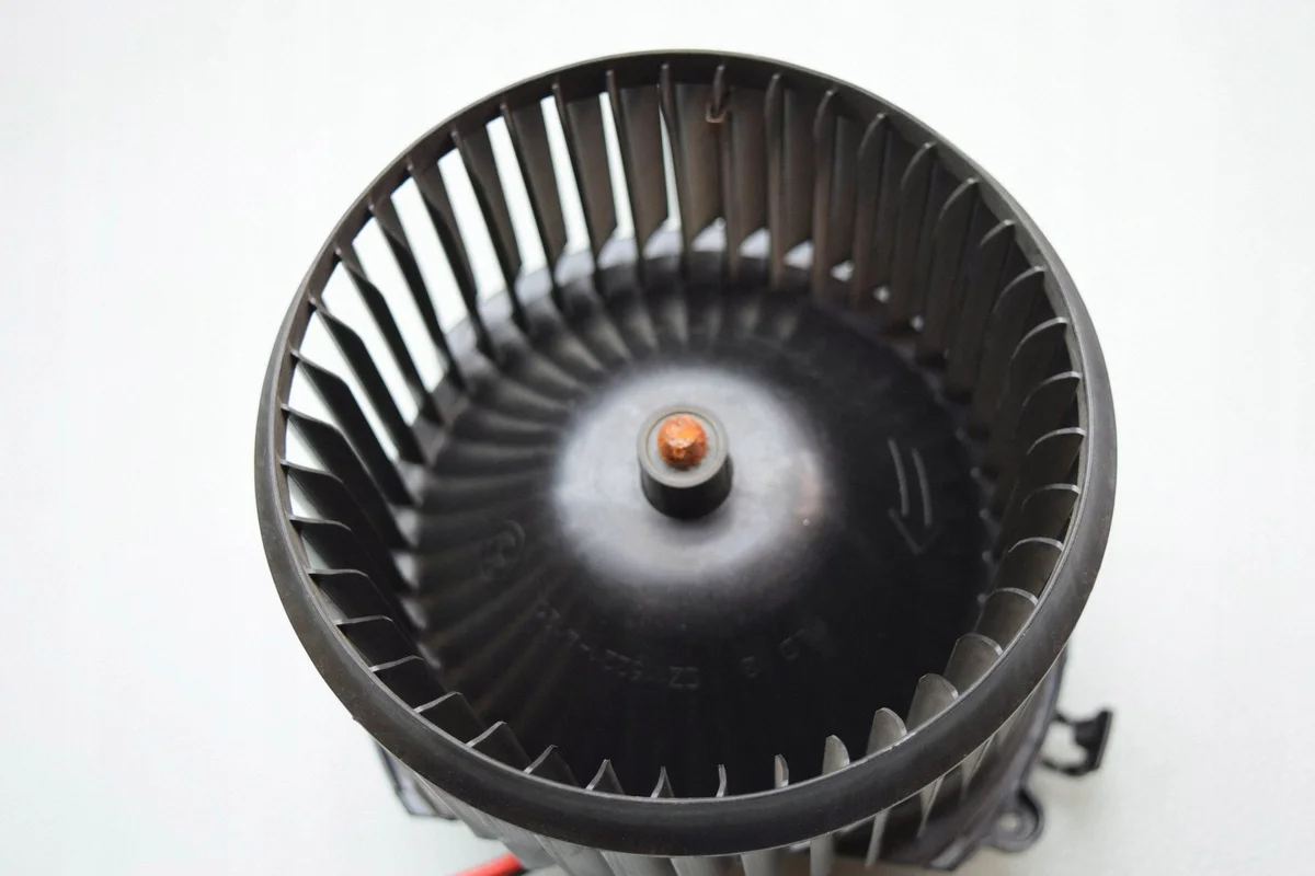 Weerstand blower BMW 2 F46 CZ1163602037 image 8