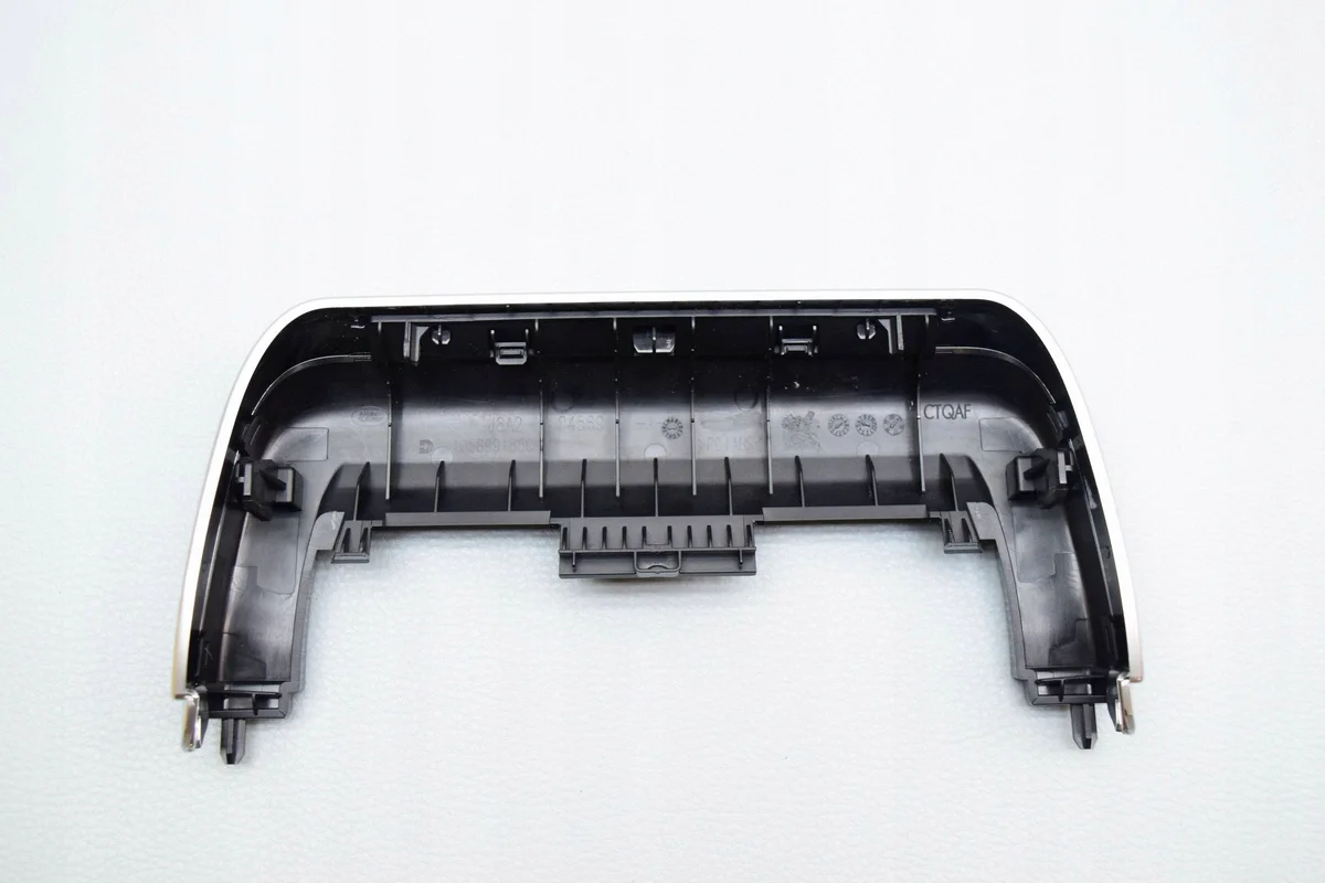 Middenconsole Land Rover Range Rover Velar J8A204569AD image 8