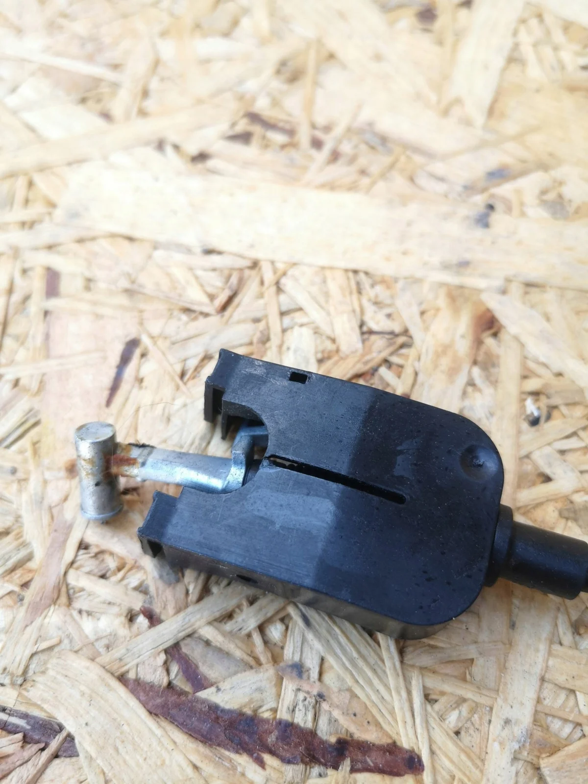 Lås höger framdörr VW Audi 5N1837016M image 6
