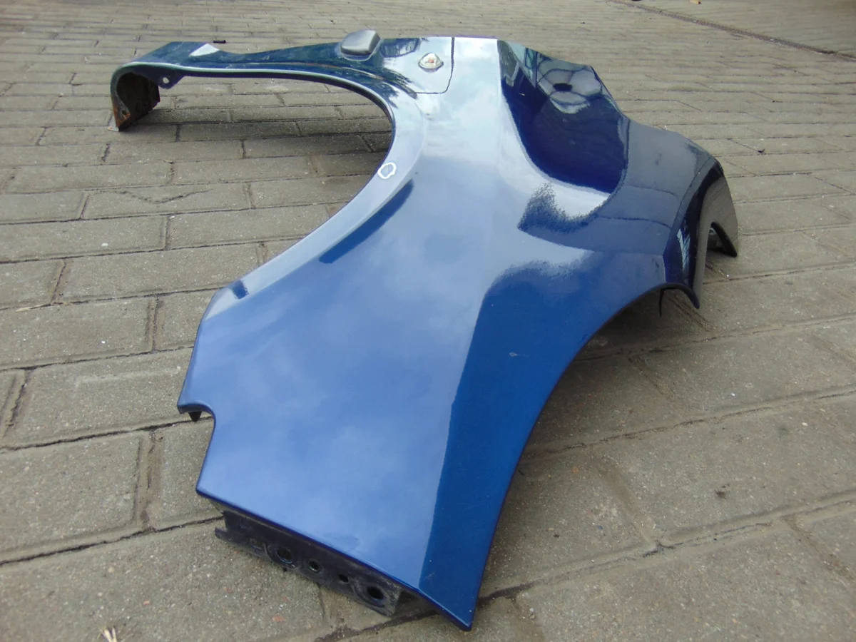 Kotflügel Rechts Vorne Peugeot 1007 gebraucht image 6