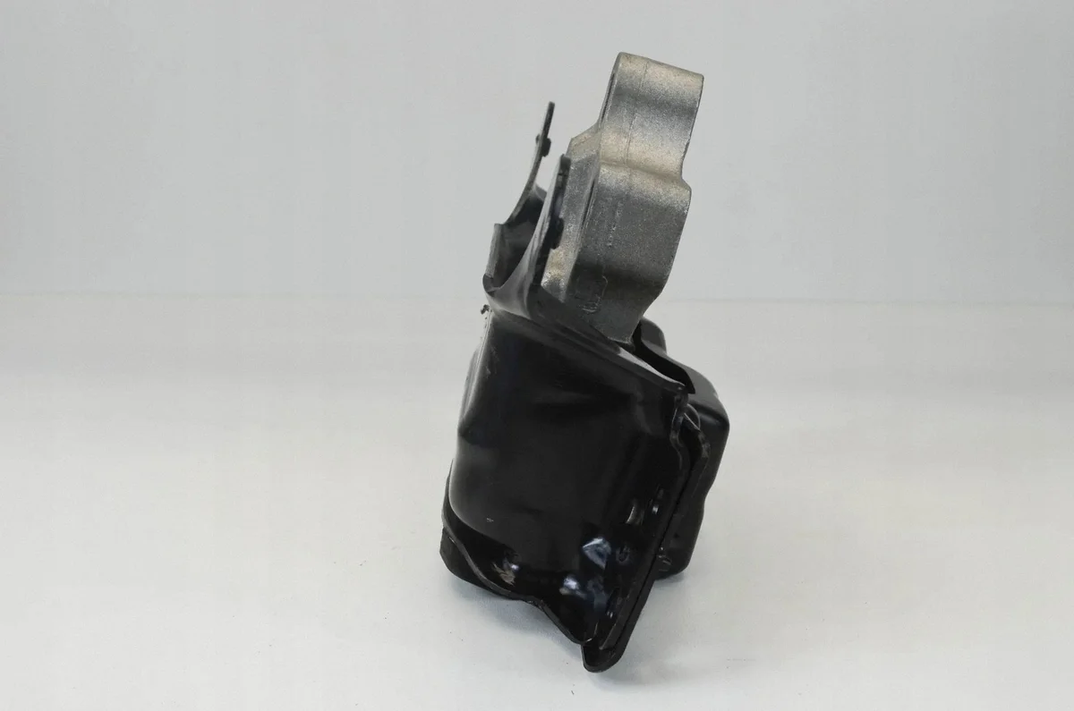 Support boîte de vitesses VW Passat B8 5Q0199555BJ image 3