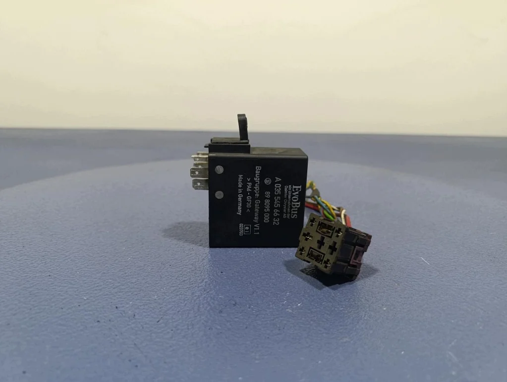 Relé Gateway Mercedes Conecto LF O628 07-