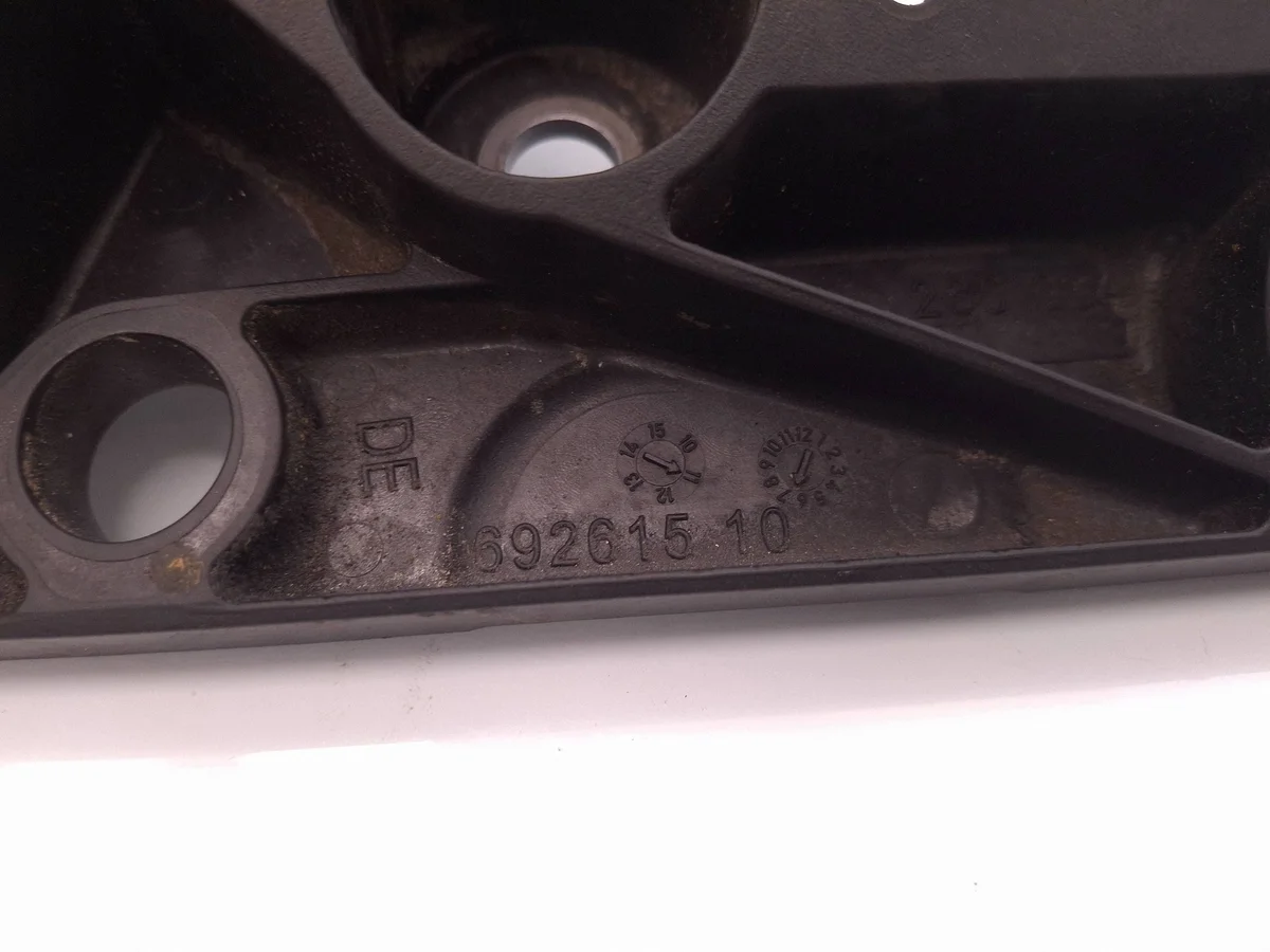 BMW 5 F10 F11 2011 Soporte Caja Cambios 692615 image 7