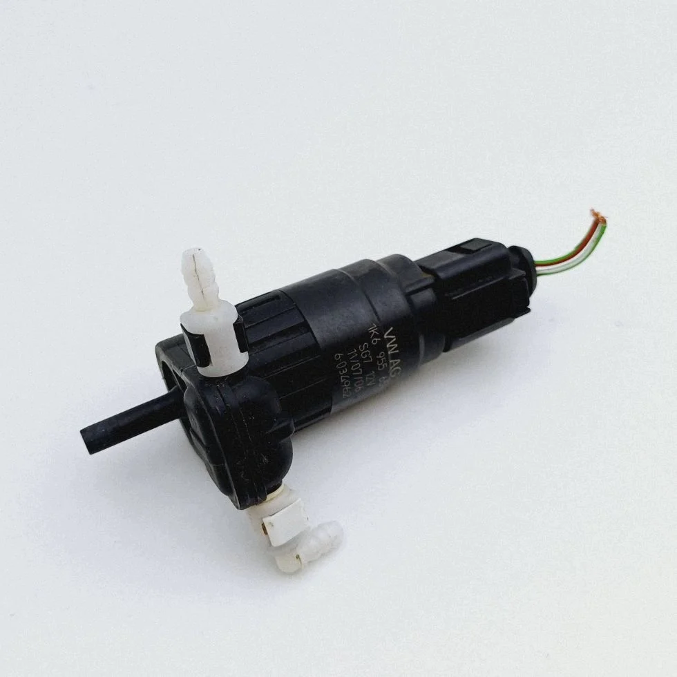 Bomba Limpiaparabrisas VW Transporter T5 DRC124951