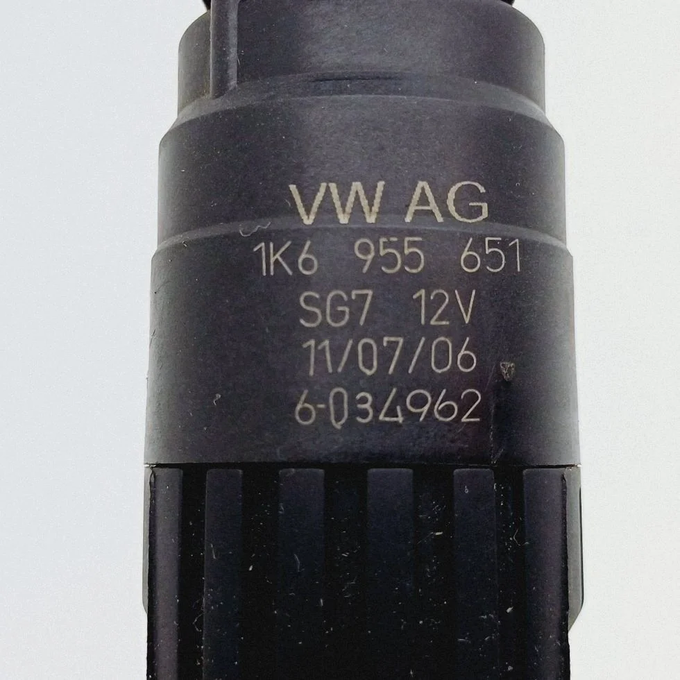 Bomba Limpiaparabrisas VW Transporter T5 DRC124951 image 3