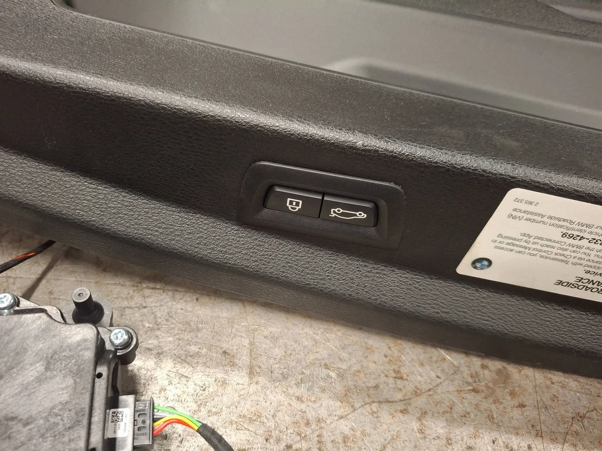 Atuadores Elétricos BMW X2 F39 51497435057 image 3