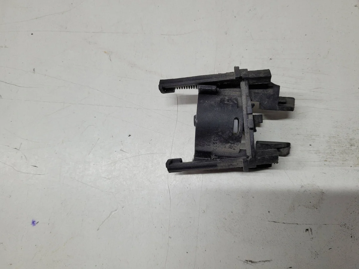 Audi OE 4B9863553F Cache Coffre Occasion image 5