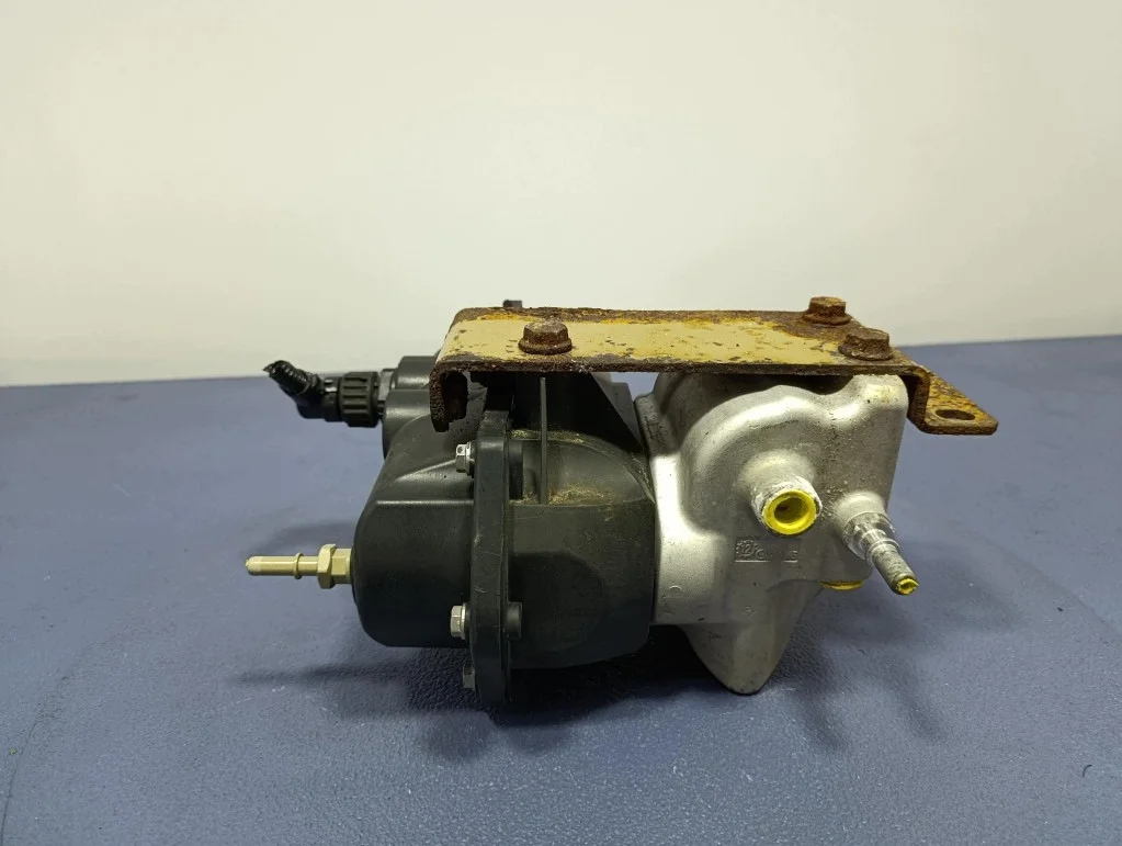 Bomba AdBlue Mercedes Conecto LF O628 7.2 R6