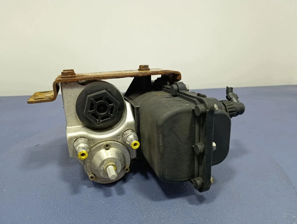 MERCEDES CONECTO O628 ADBLUE POMPA A0001400578 image 6