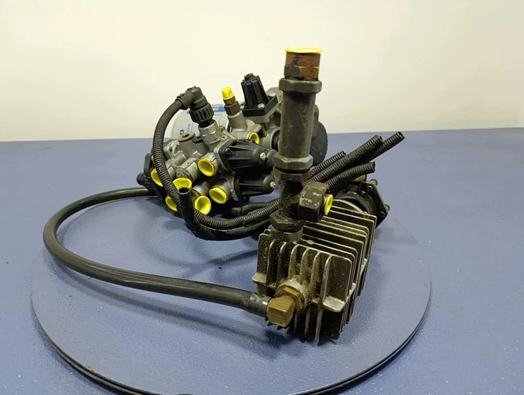 Secador de aire Mercedes Conecto LF O628 7.2 R6 image 4