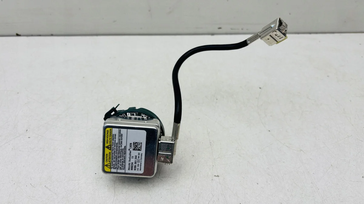 Audi A4 S4 B8 Xenon-polttimo Oikea 9285301244 image 3
