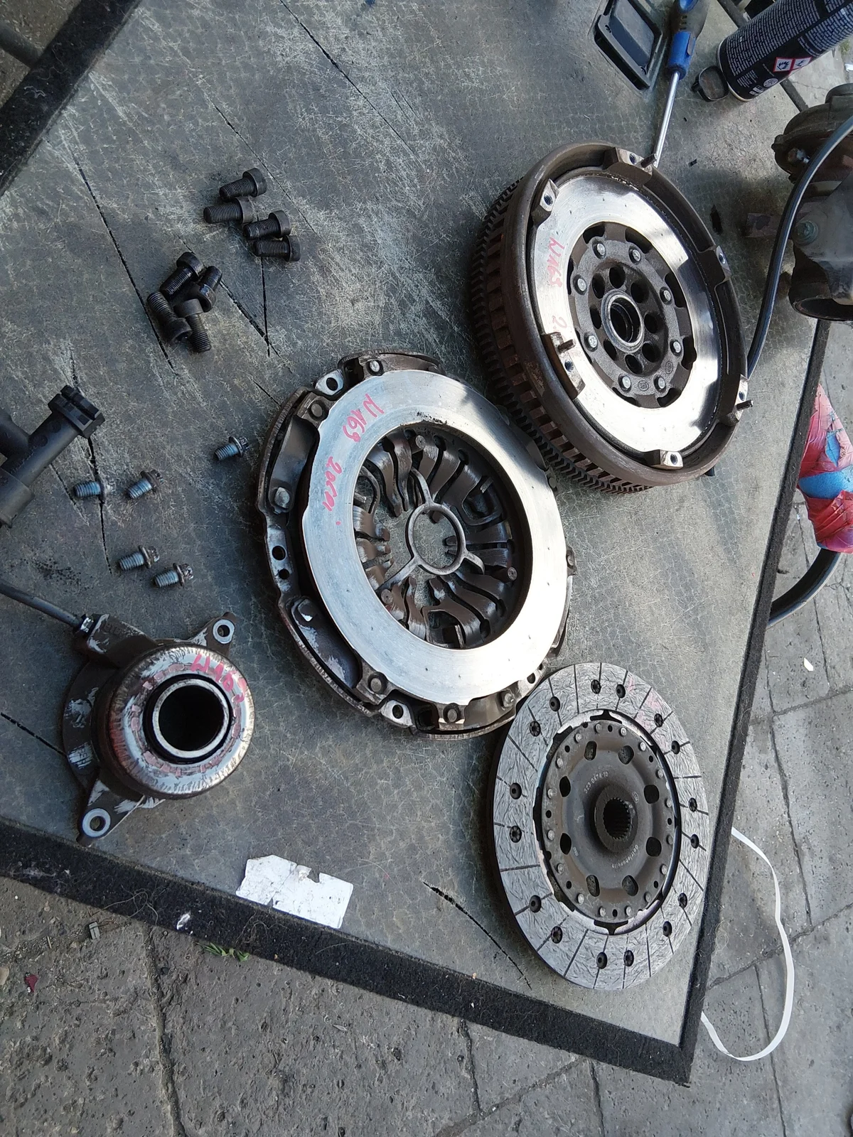 Mercedes W169 W245 2.0 CDI kytkinpaketti