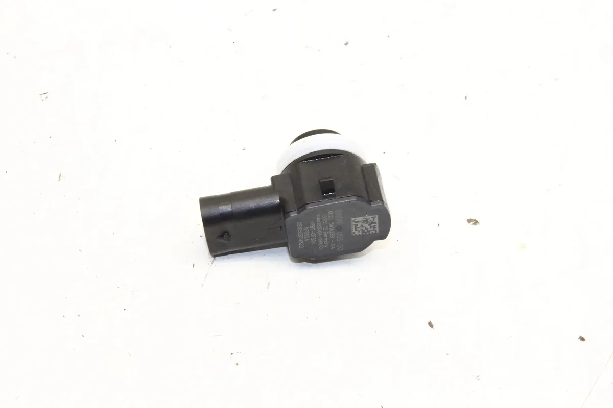 Mini J05 Parking Sensor 5A1A269 Used image 3