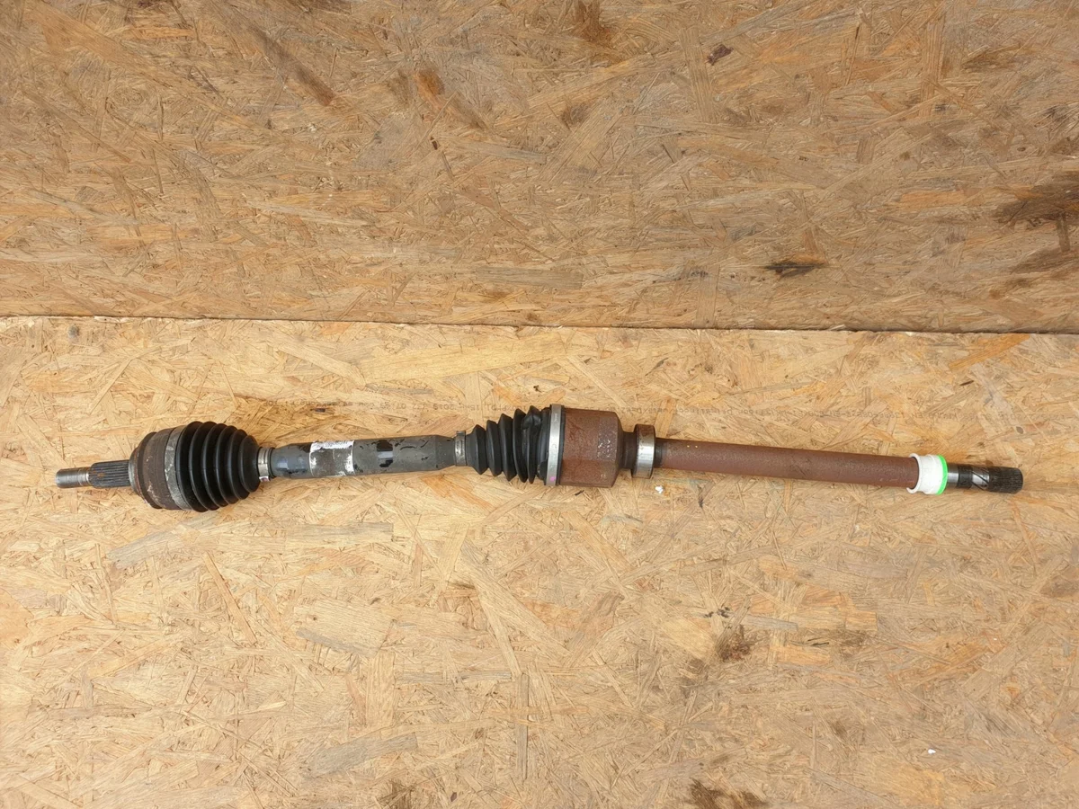 Drivaxel höger Renault Megane IV RS