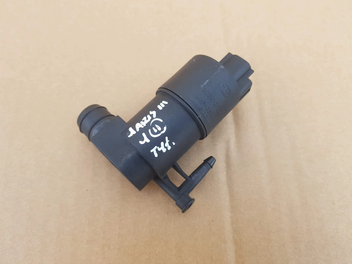 Washer Pump Rear Toyota Yaris III 2011-2017 OEM 85330-0F020