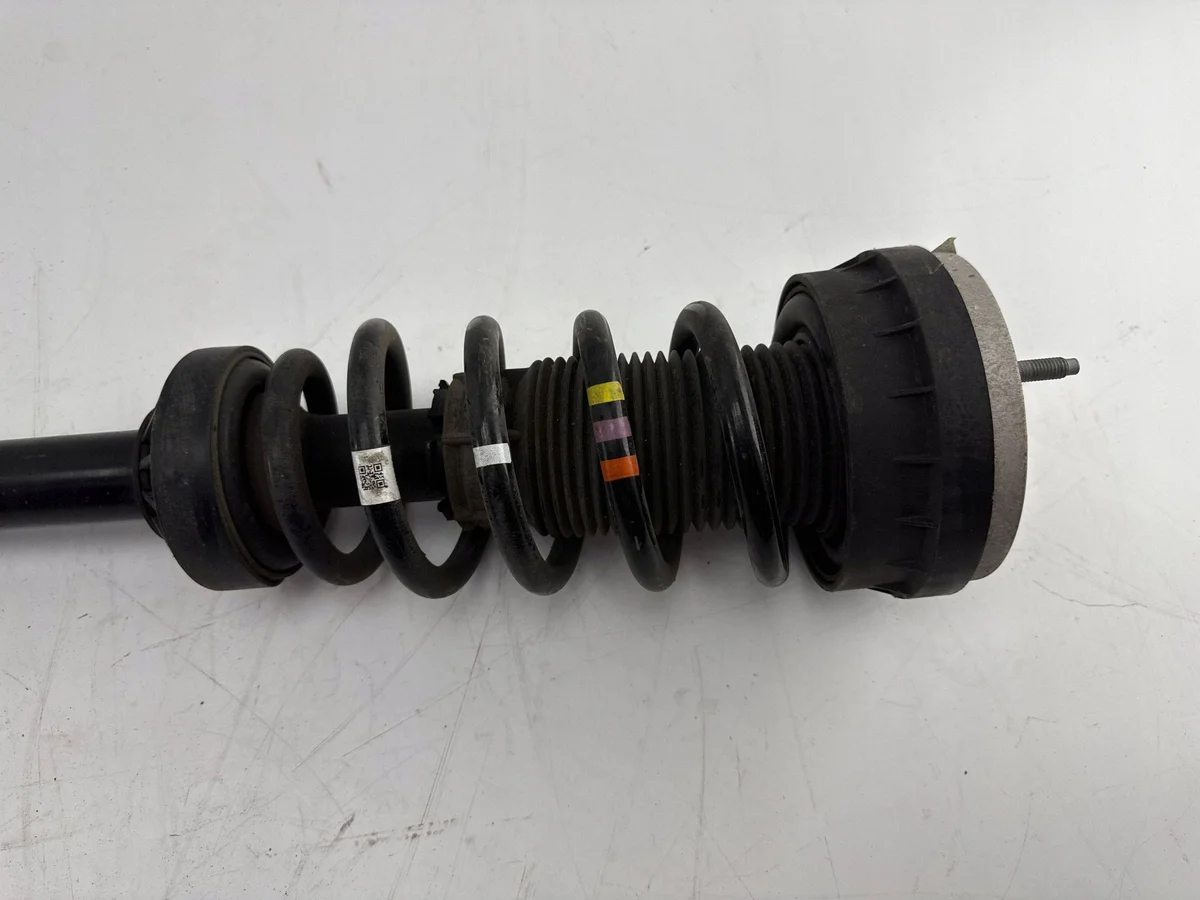 Jaguar XE 2017 Front Spring Strut Used image 3