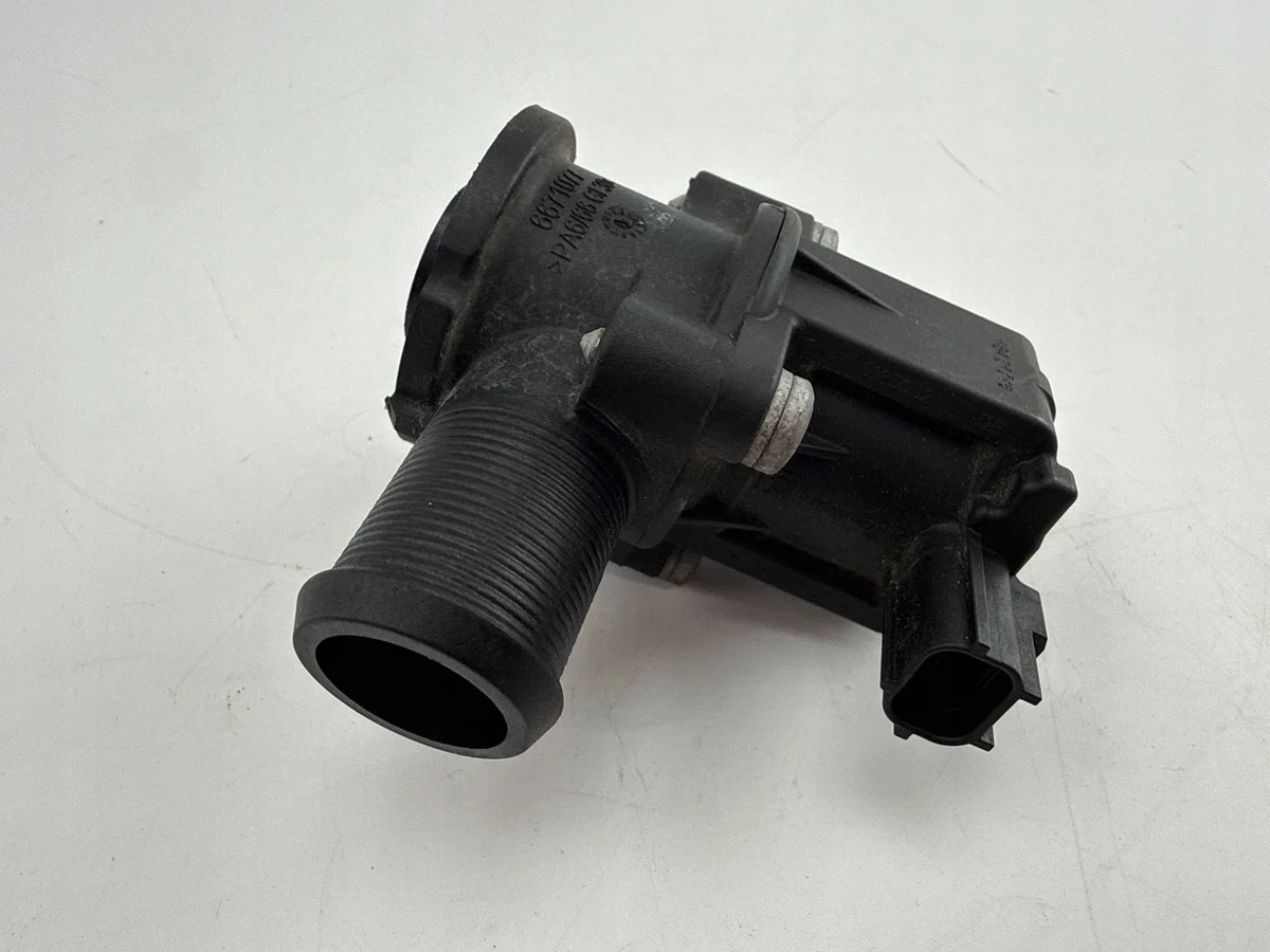 Turbinens päron Jaguar XE 2017 OEM 70490800