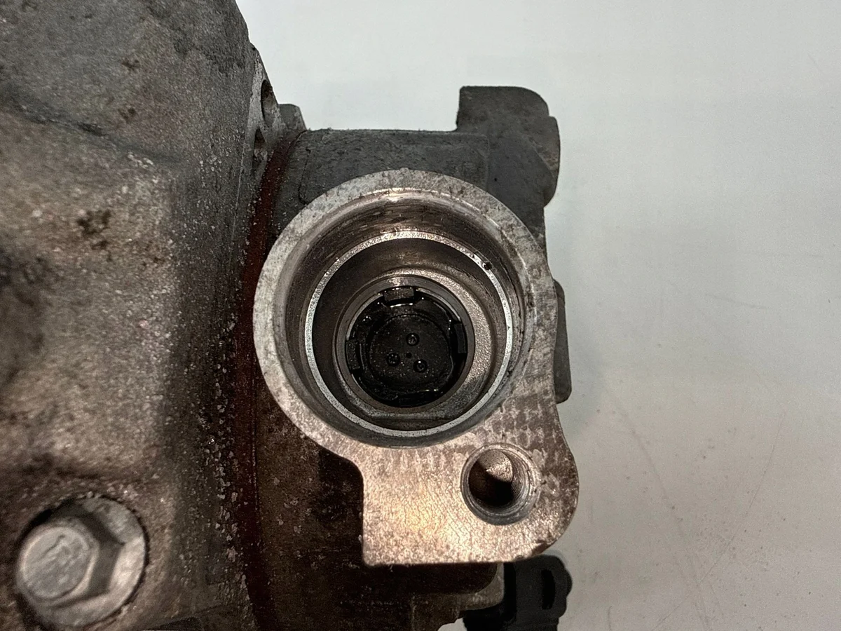 Airconditioning compressor Audi A4 B8 2.0 TDI image 5