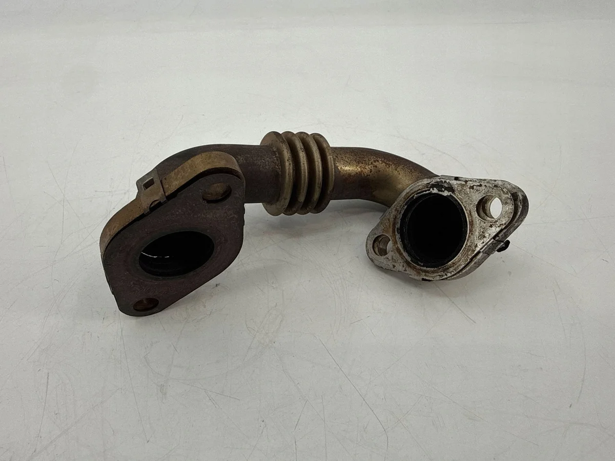 Audi EGR-putki 03L131521J Käytetty