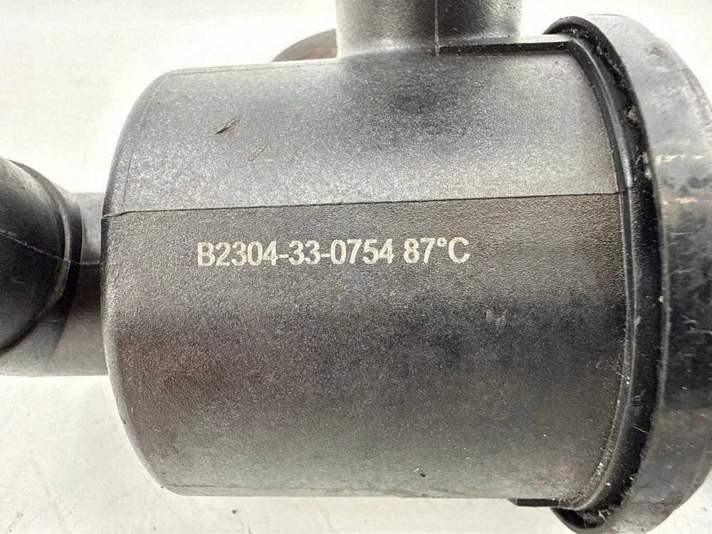 Audi A5 8T 8F 2012 Carcaça Termostato B2304330754 image 8
