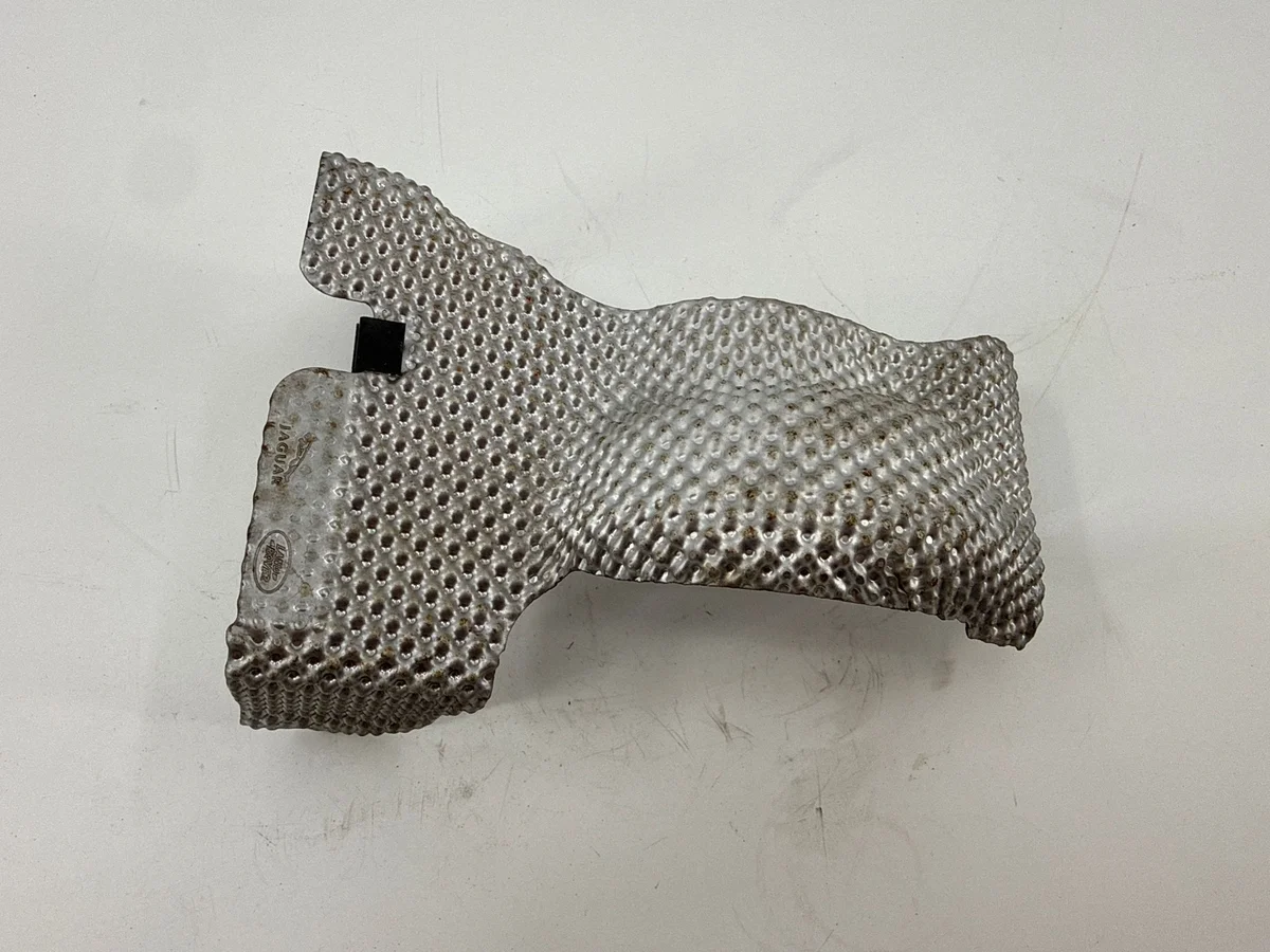 Jaguar XE 2017 Lämpösuoja LAA46513
