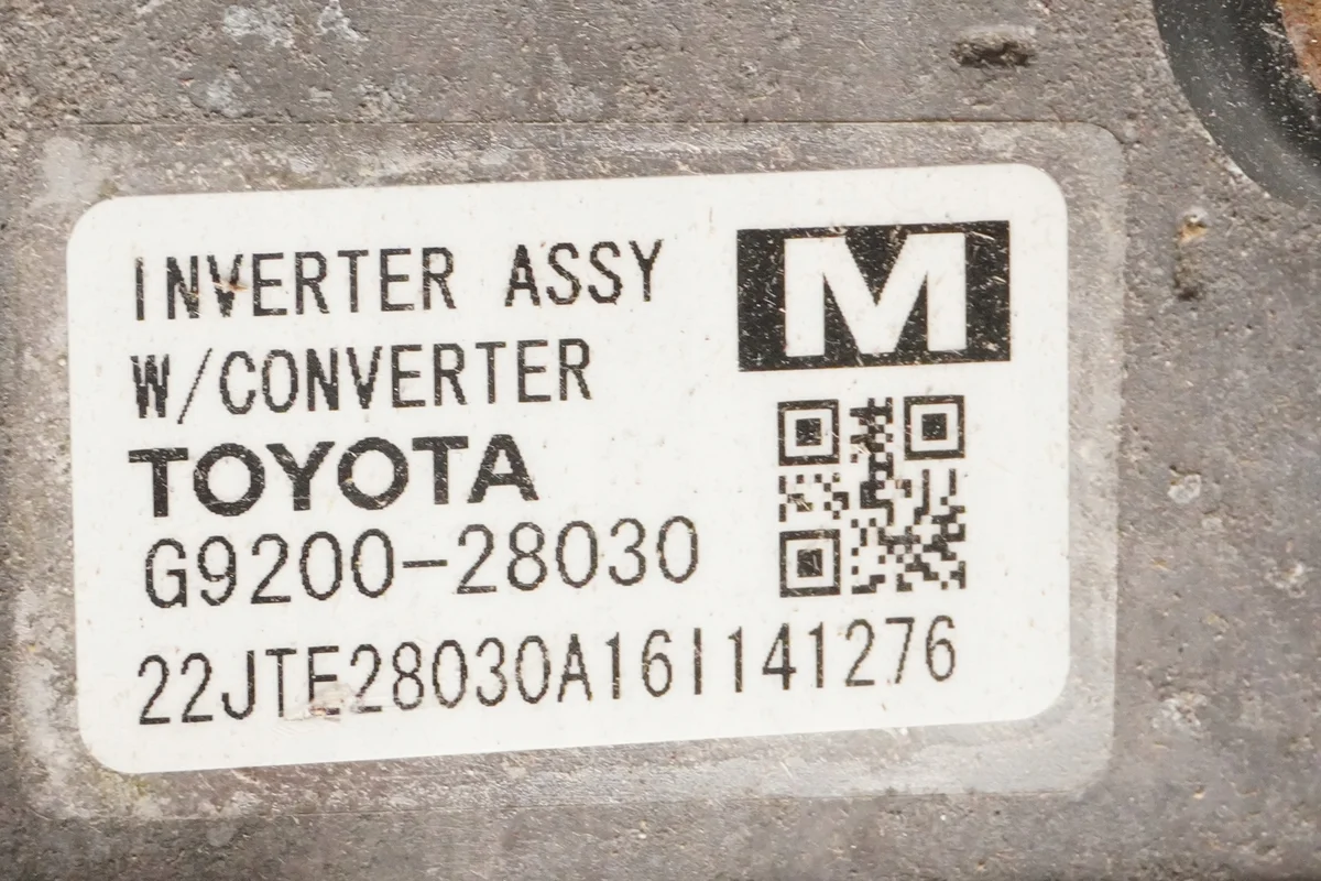 Convertisseur Toyota Prius Plus G9200-28030 image 8