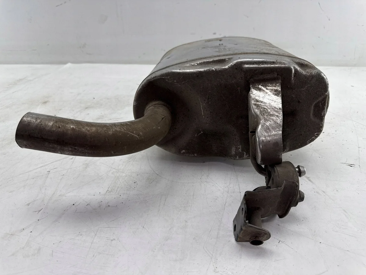 Toyota Corolla E21 Exhaust Muffler 10T34 image 3