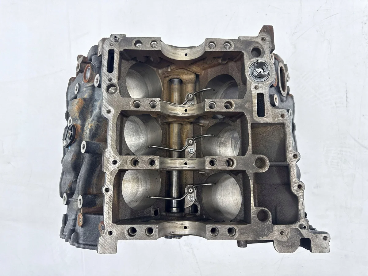 Engine Lower Block CJG 059023AD Audi Q7 3.0 TDI image 9