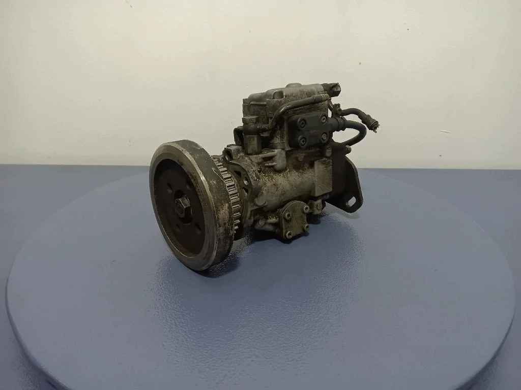 Bomba Inyectora Volvo V70 2.5 D TDI 140KM