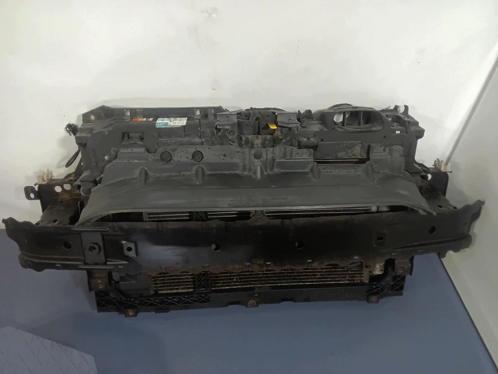 Ford Fiesta Mk7 1.4 TDCI etutukirauta
