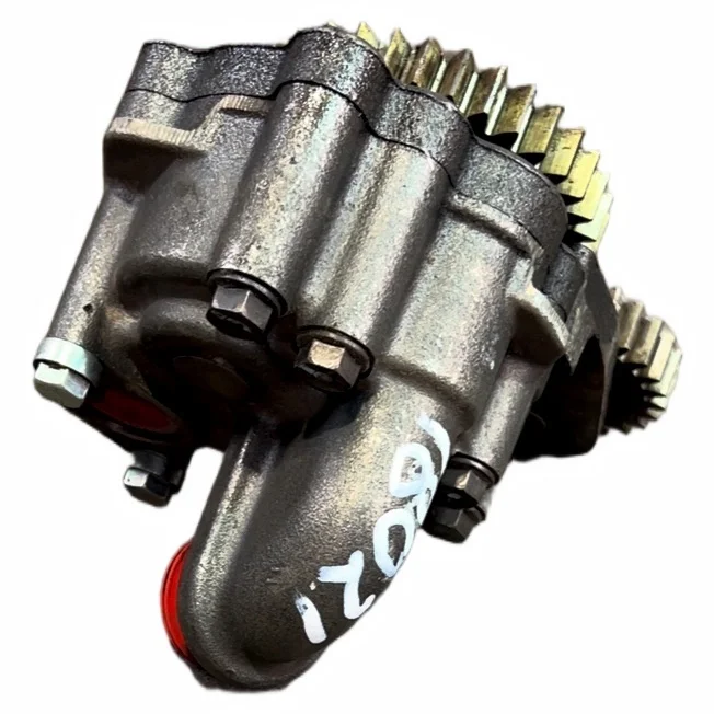 VDL Engine Oil Pump 1678777 Used image 5