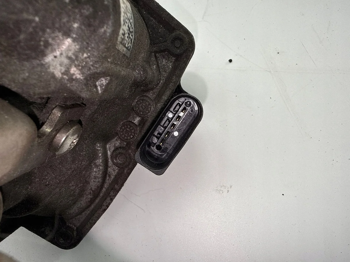 Audi Q7 4L 2011 Flexibele Uitlaatverbinding image 7