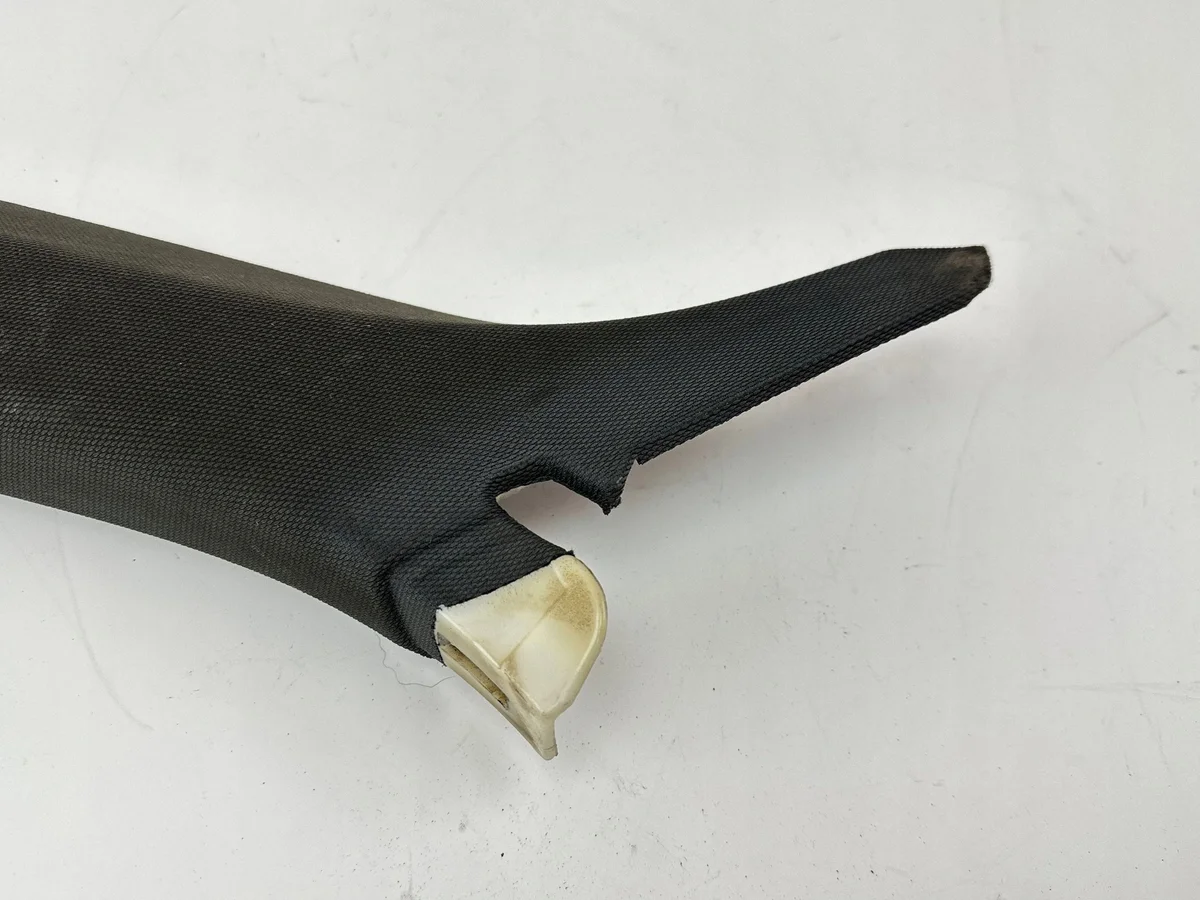 Audi Q3 8U A-Pilar Cover Left 8U0867233F image 4