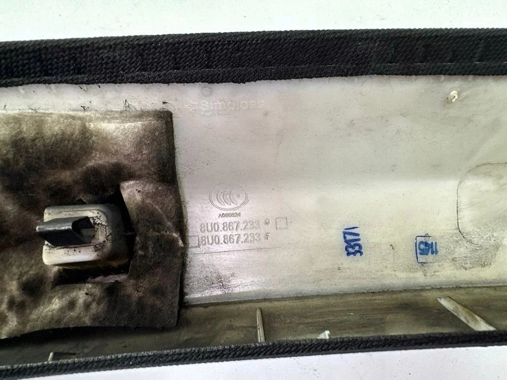 Audi Q3 8U A-Pilar Cover Left 8U0867233F image 10