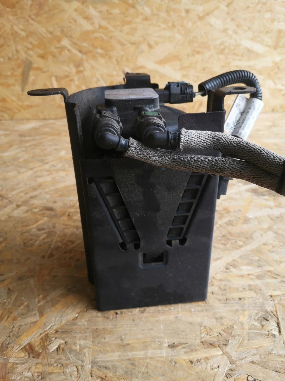 Carcasa Filtro Combustible Renault Espace V 164004721R image 5