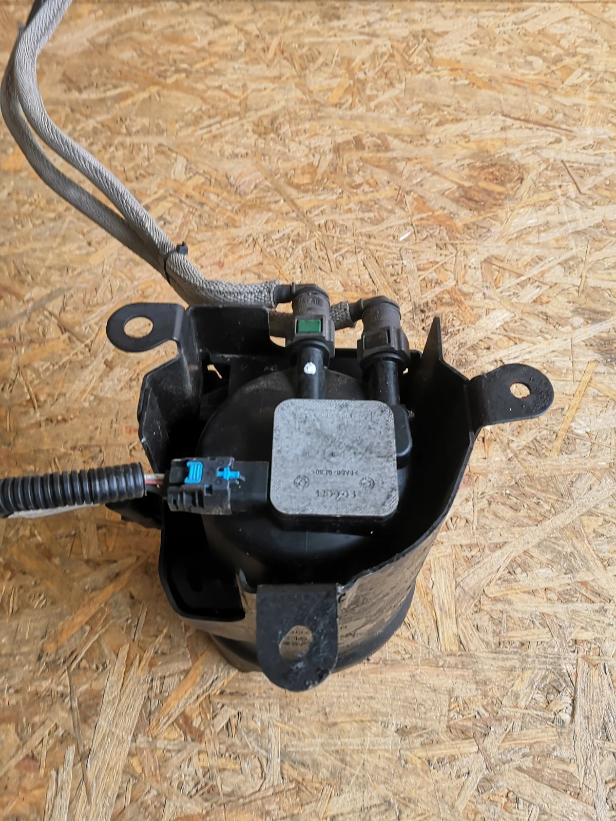 Carcasa Filtro Combustible Renault Espace V 164004721R image 8