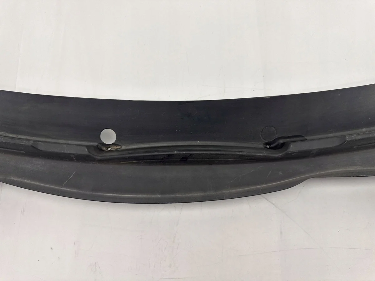 Audi Q3 8U Windlauf 8U2819403 image 4