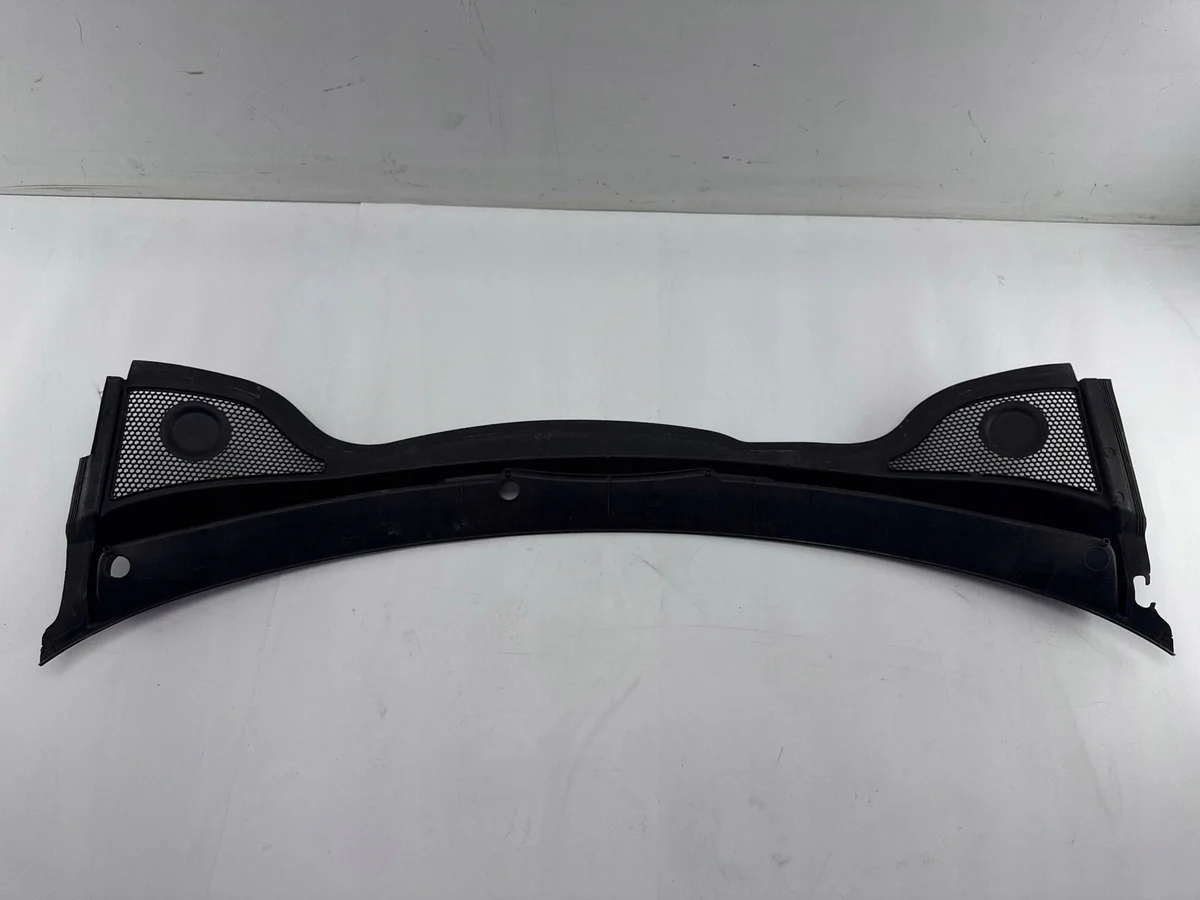 Audi Q3 8U Windlauf 8U2819403 image 7