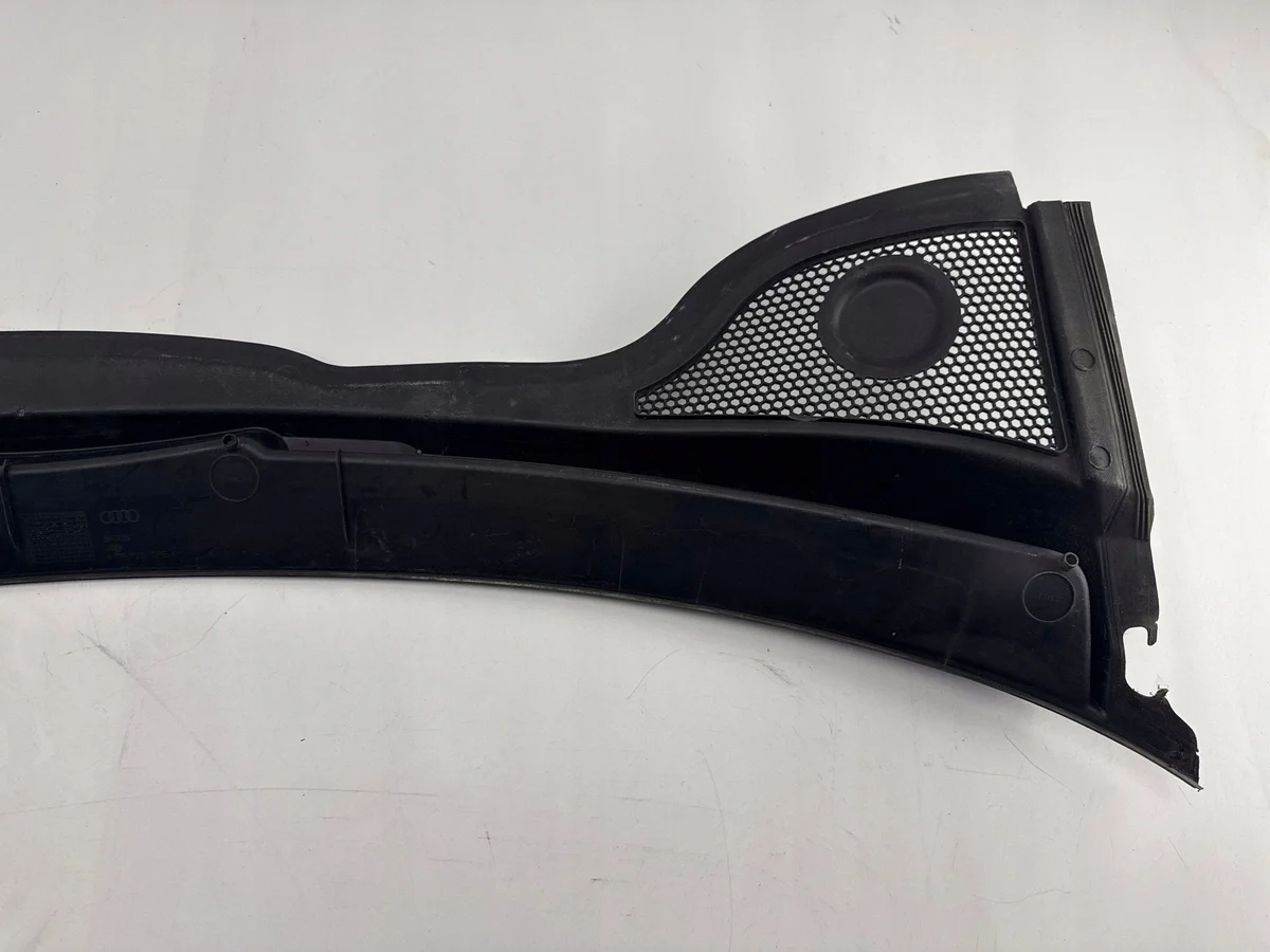 Audi Q3 8U Windlauf 8U2819403 image 9