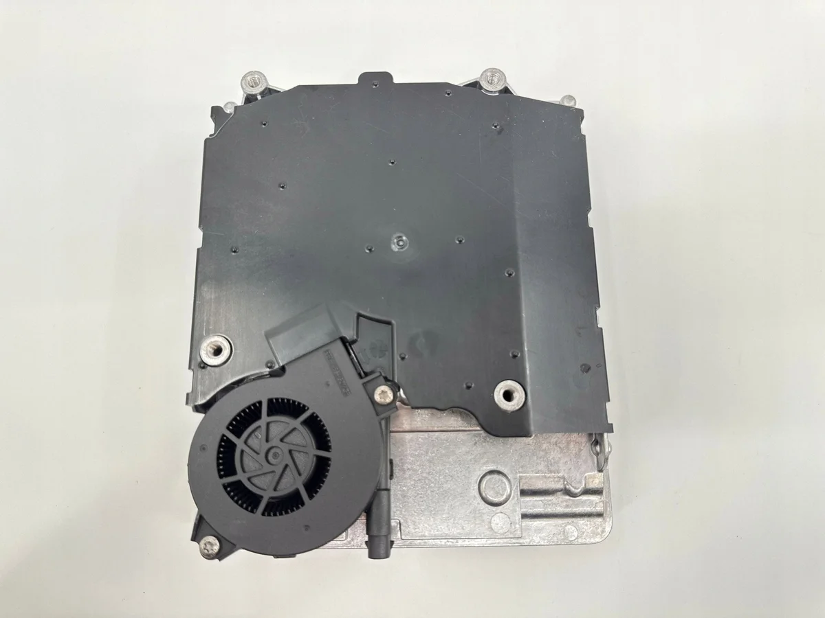 Audi A3 8Y 2023 Convertidor de Voltaje 5WA959663A image 7