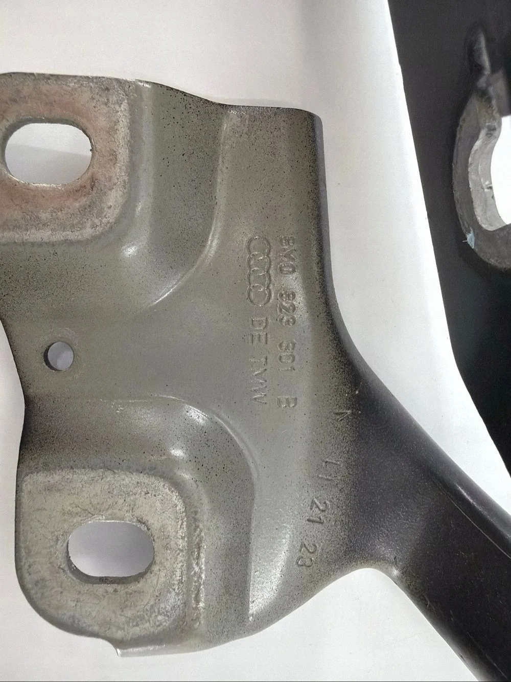 Audi A3 S3 RS3 8Y Dobradiça Capô Esquerda Usada image 7