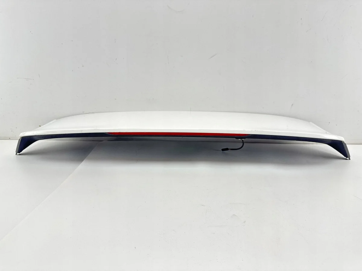 Spoiler coffre Audi OE 8V4827933C