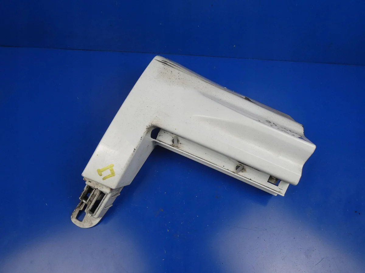 Volvo 31395885 Friso de Porta Usado