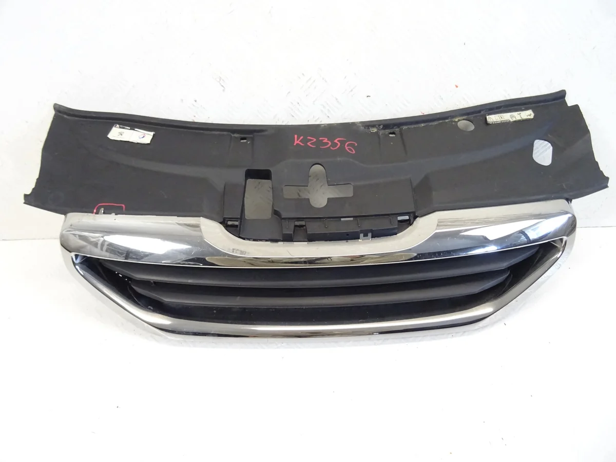Peugeot 2008 Front Grille 9678490677